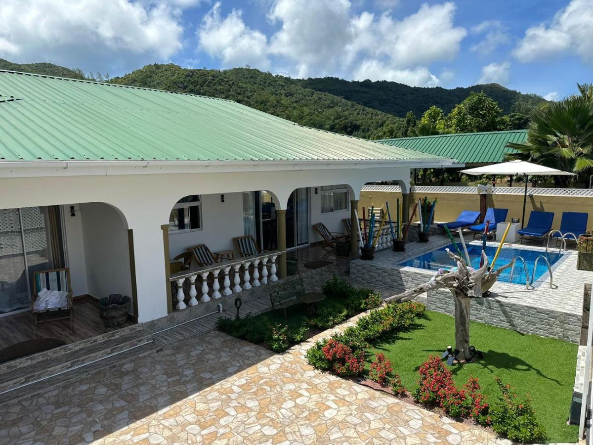 Happy Stay Villa Grand Anse  Exterior photo